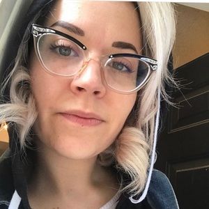 Meet your Posher, Erin